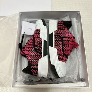 Christian Dior sneakers size 37 ( US 7)